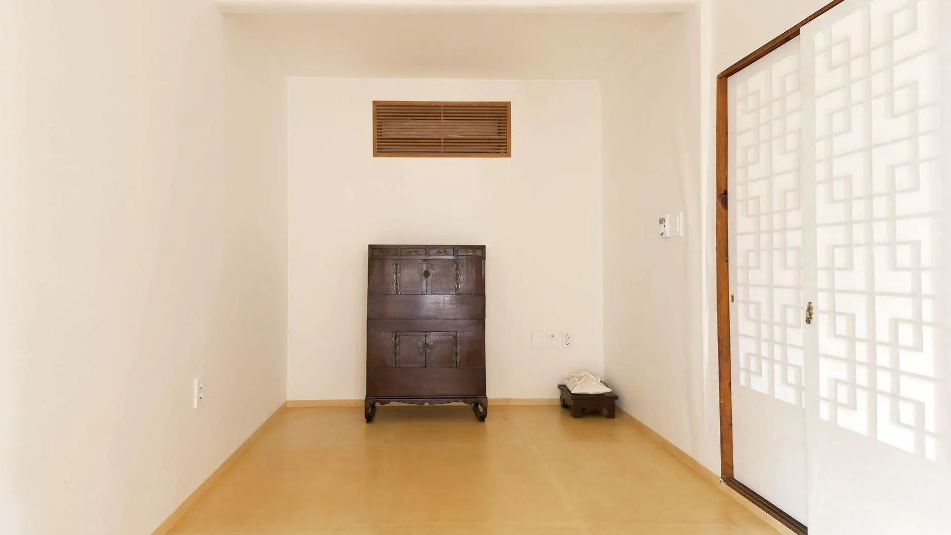 Chiwoonjung Hotel Seoul 2*,  South Korea
