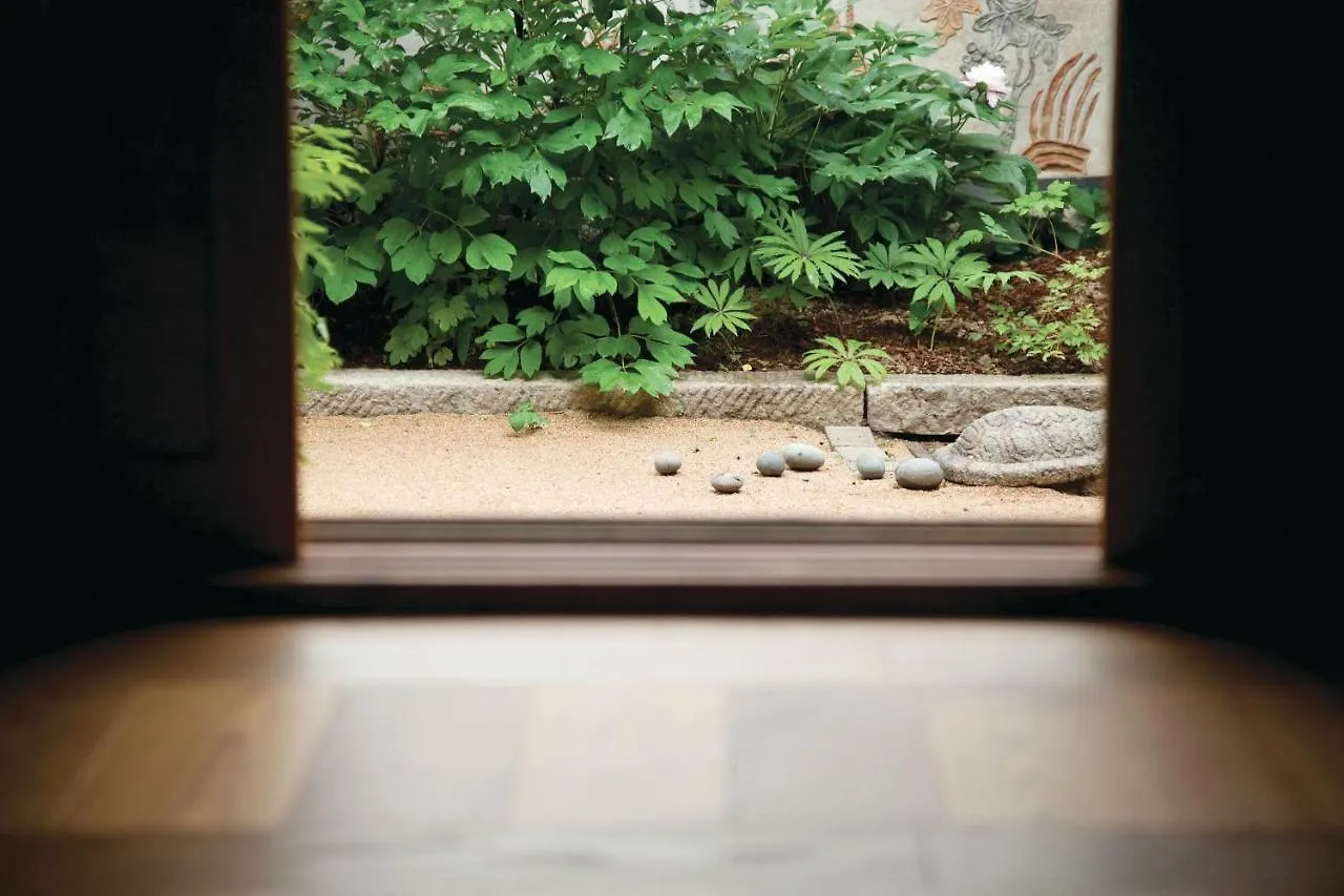 Chiwoonjung Hotel Seoul 2*,  South Korea